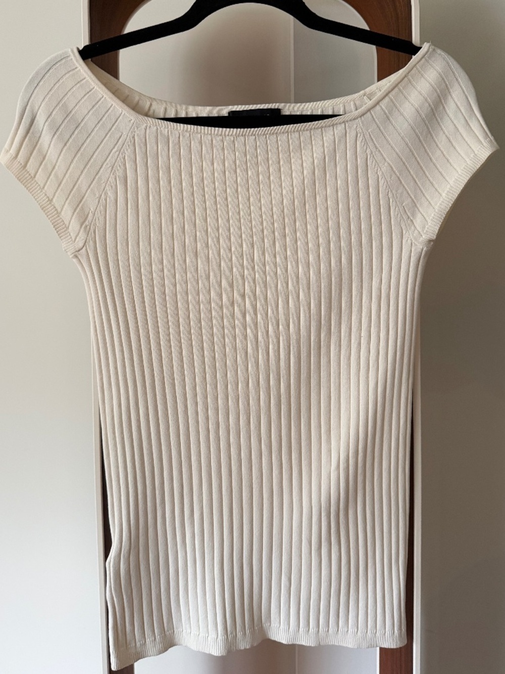 Ann Taylor Ivory Ribbed Stretch Knit Boat Neck Top Small